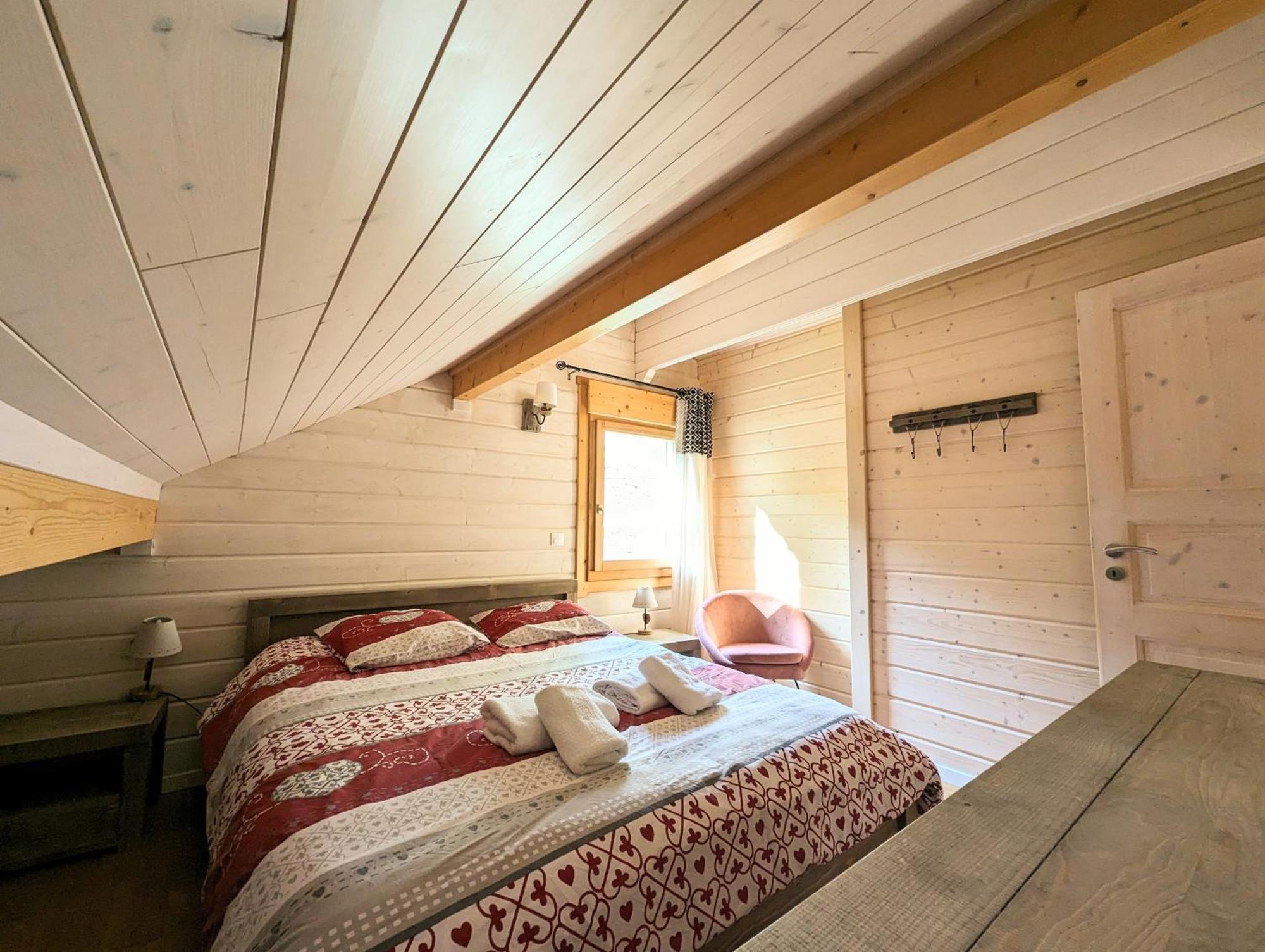 Chalet Sauna Jacuzzi 6 Personnes Ла-Бресс Екстер'єр фото
