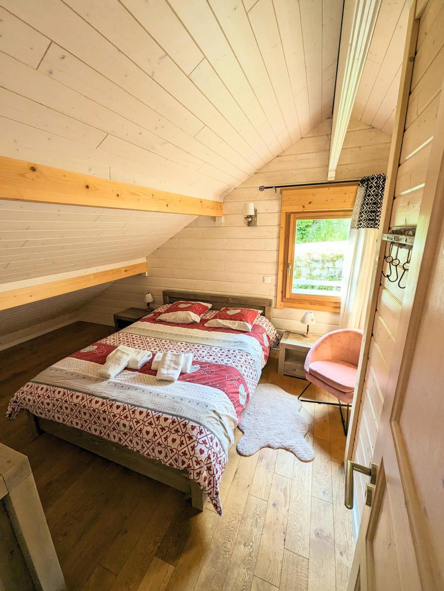 Chalet Sauna Jacuzzi 6 Personnes Ла-Бресс Екстер'єр фото